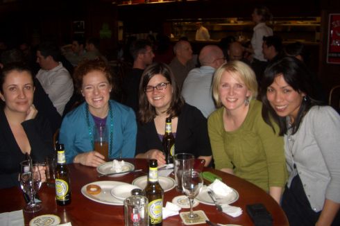 Von links nach rechts: Andrea, Shelly, Jen, Kathrin, Iris
